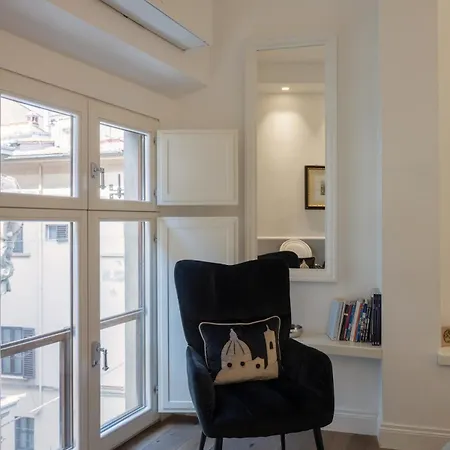 Apartment Petit Close To The Dome *