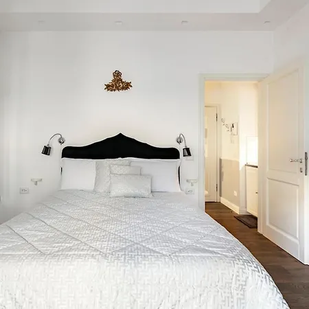 Apartment Petit Close To The Dome *